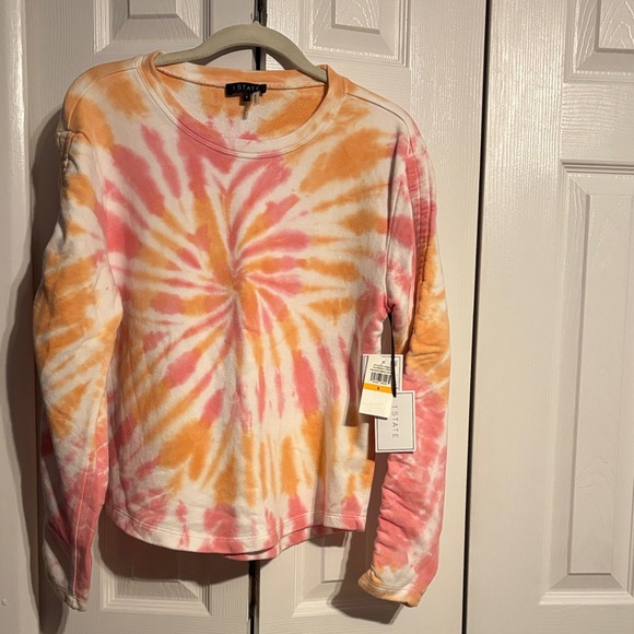 1. State Tops - 1 State long sleeve ruched sweatshirt in sunburst tie dye size small NWT